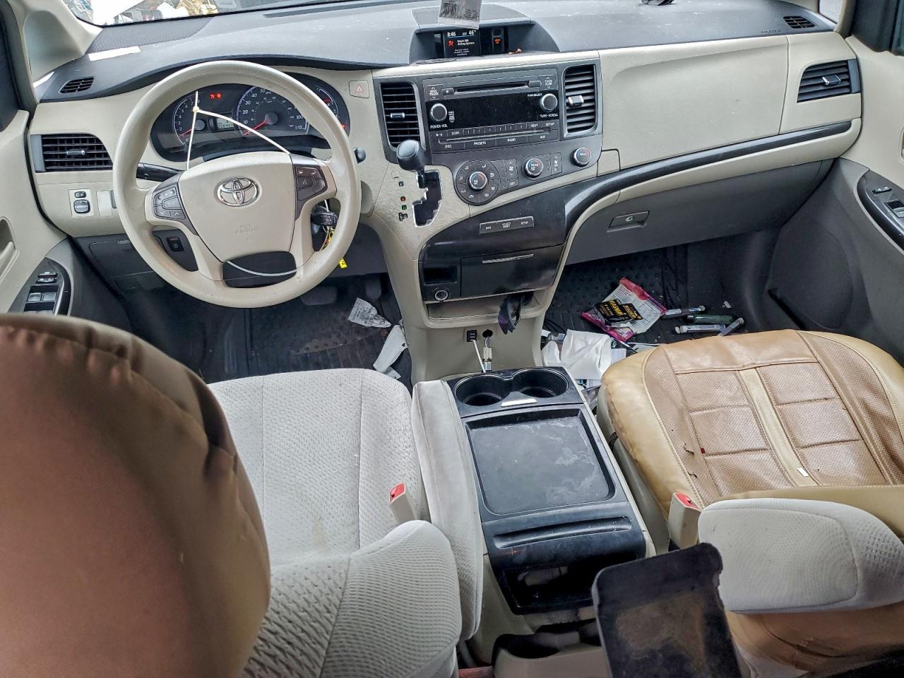 2011 Toyota Sienna Le VIN: 5TDKK3DC4BS056869 Lot: 95574895