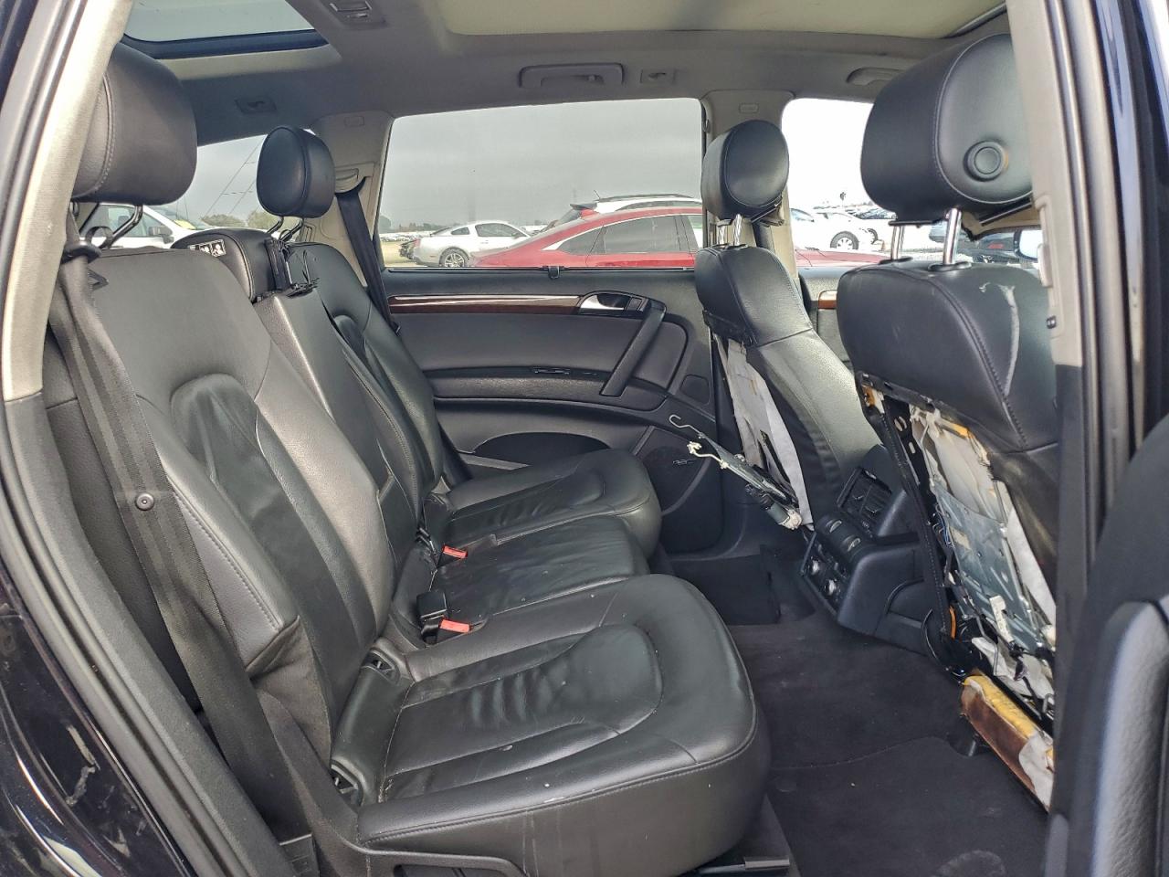 2010 Audi Q7 Premium Plus VIN: WA1LYAFE9AD001120 Lot: 95180175