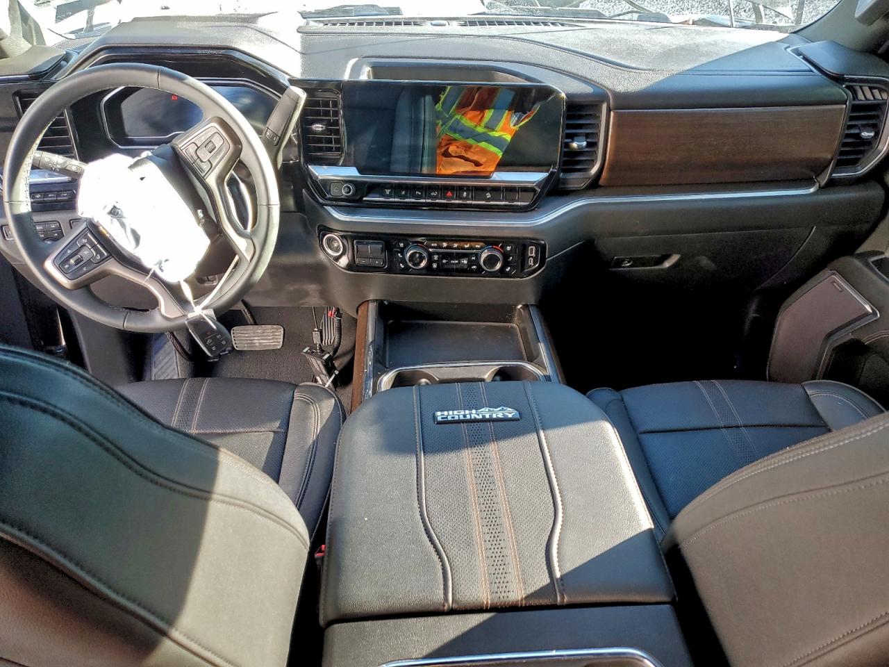 2024 Chevrolet Silverado K2500 High Country VIN: 2GC4YREY8R1100037 Lot: 94757445