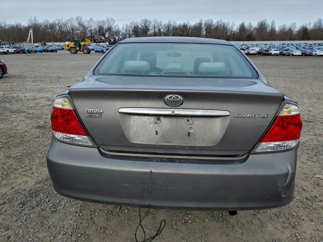 2005 Toyota Camry Le VIN: 4T1BE32K25U535384 Lot: 95130185