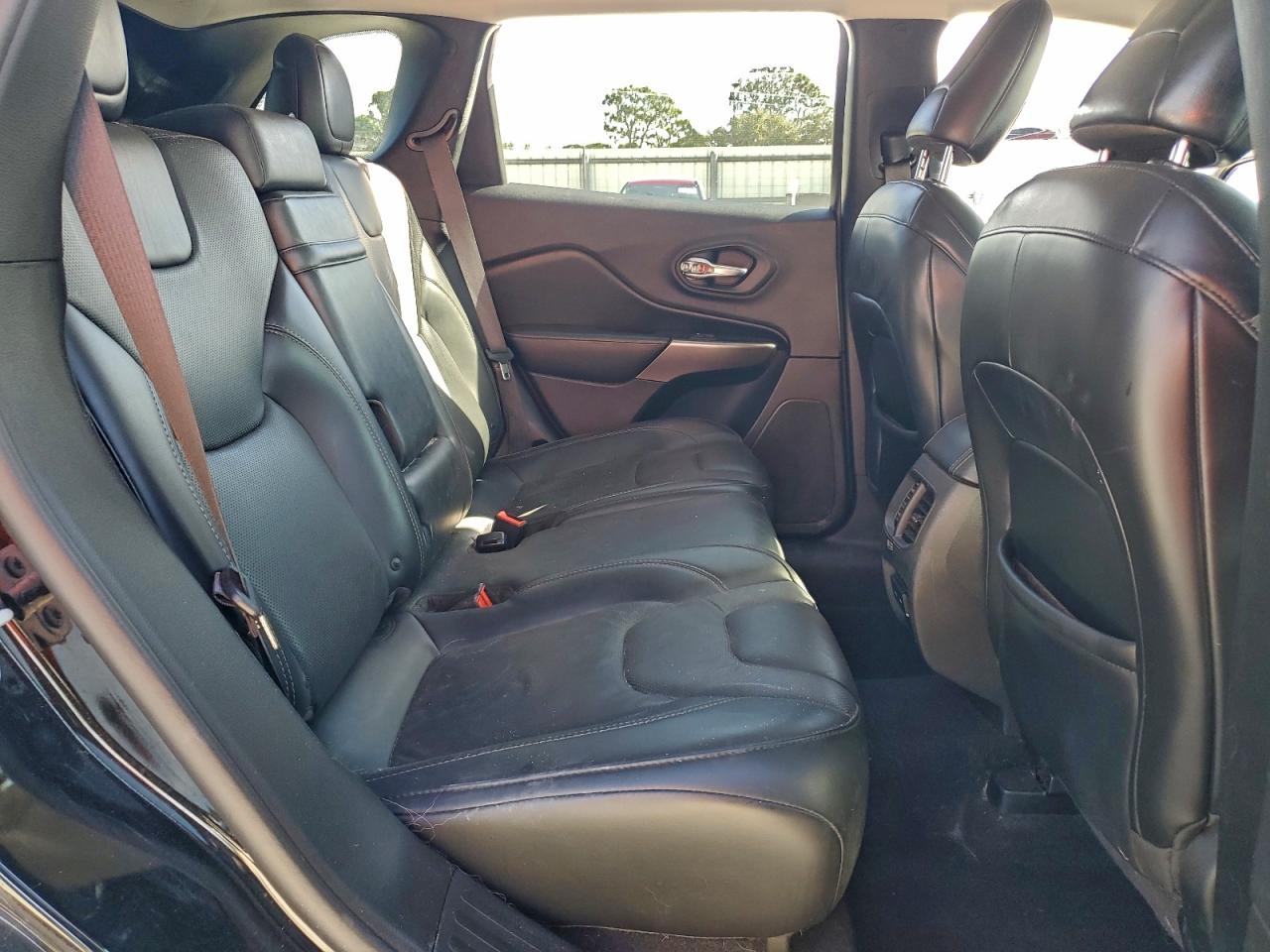 2019 Jeep Cherokee Limited VIN: 1C4PJLDB0KD297856 Lot: 94488885