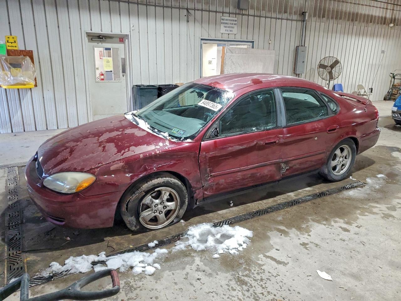 2005 Ford Taurus Se