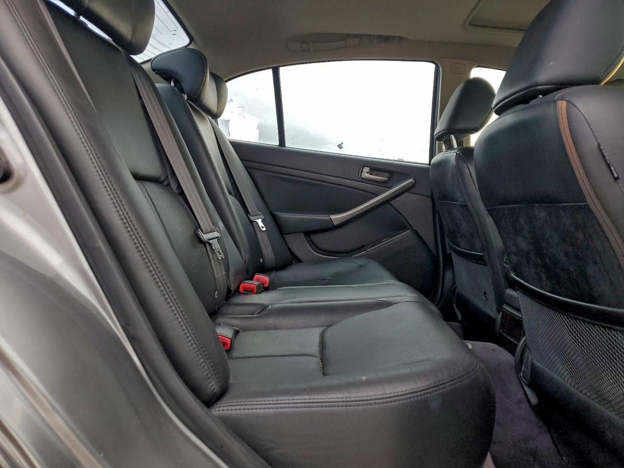 2004 Infiniti G35 VIN: JNKCV51FX4M718988 Lot: 94680965