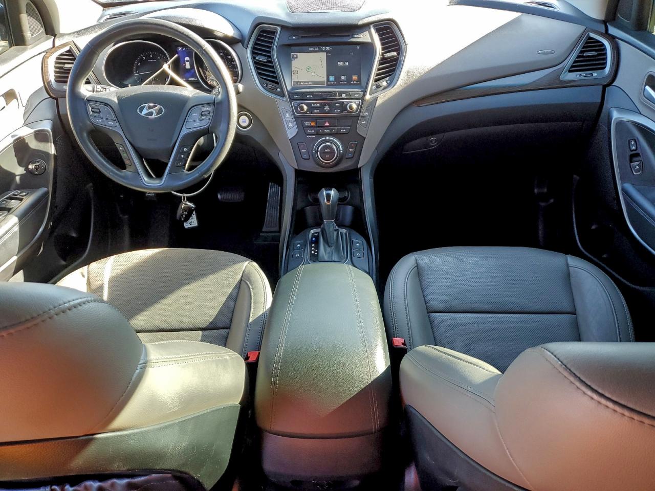 2017 Hyundai Santa Fe Sport VIN: 5XYZW4LA9HG460975 Lot: 97997125