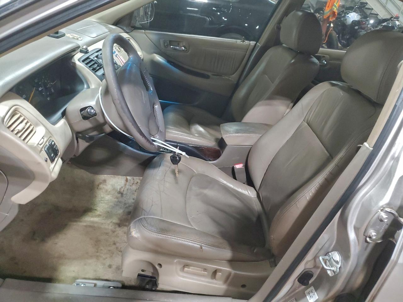 1999 Honda Accord Ex VIN: 1HGCG6672XA103958 Lot: 96318945