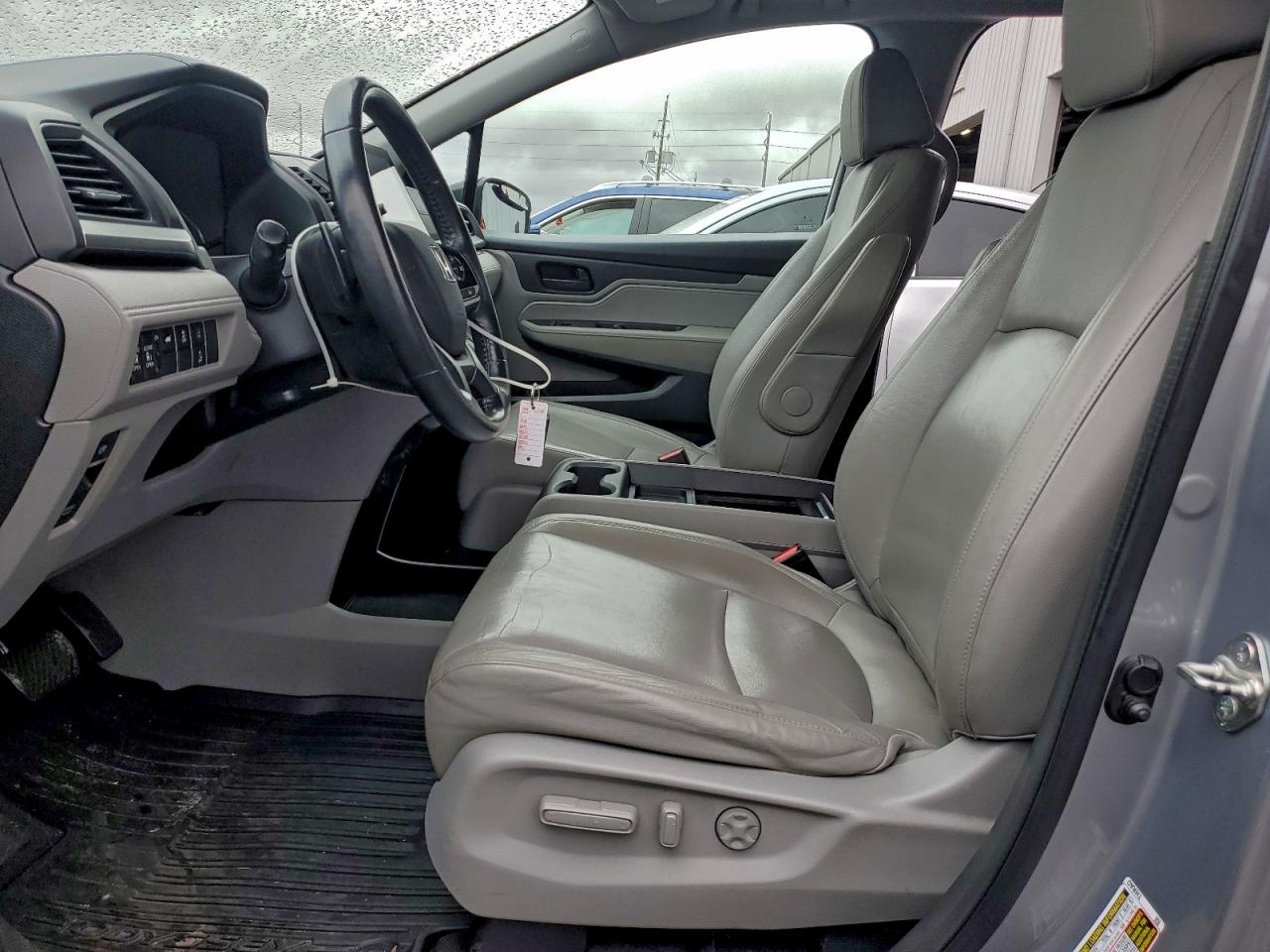 2018 Honda Odyssey Exl VIN: 5FNRL6H78JB072683 Lot: 96221185