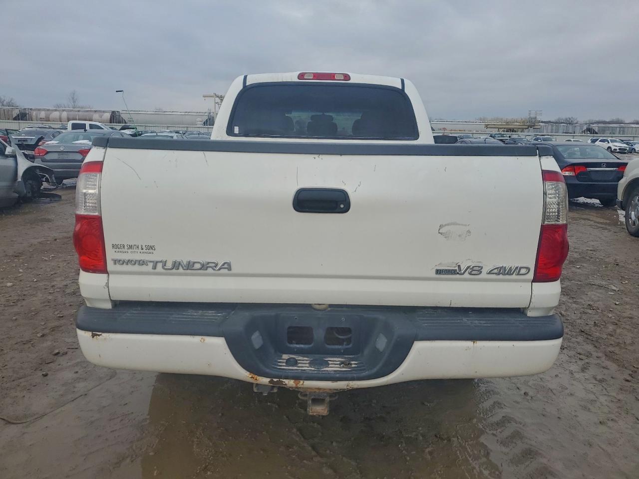 2004 Toyota Tundra Double Cab Limited VIN: 5TBDT48104S454368 Lot: 94963025
