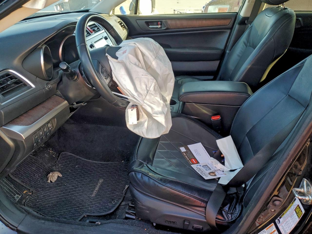 2015 Subaru Outback 3.6R Limited VIN: 4S4BSENC4F3225852 Lot: 96384925