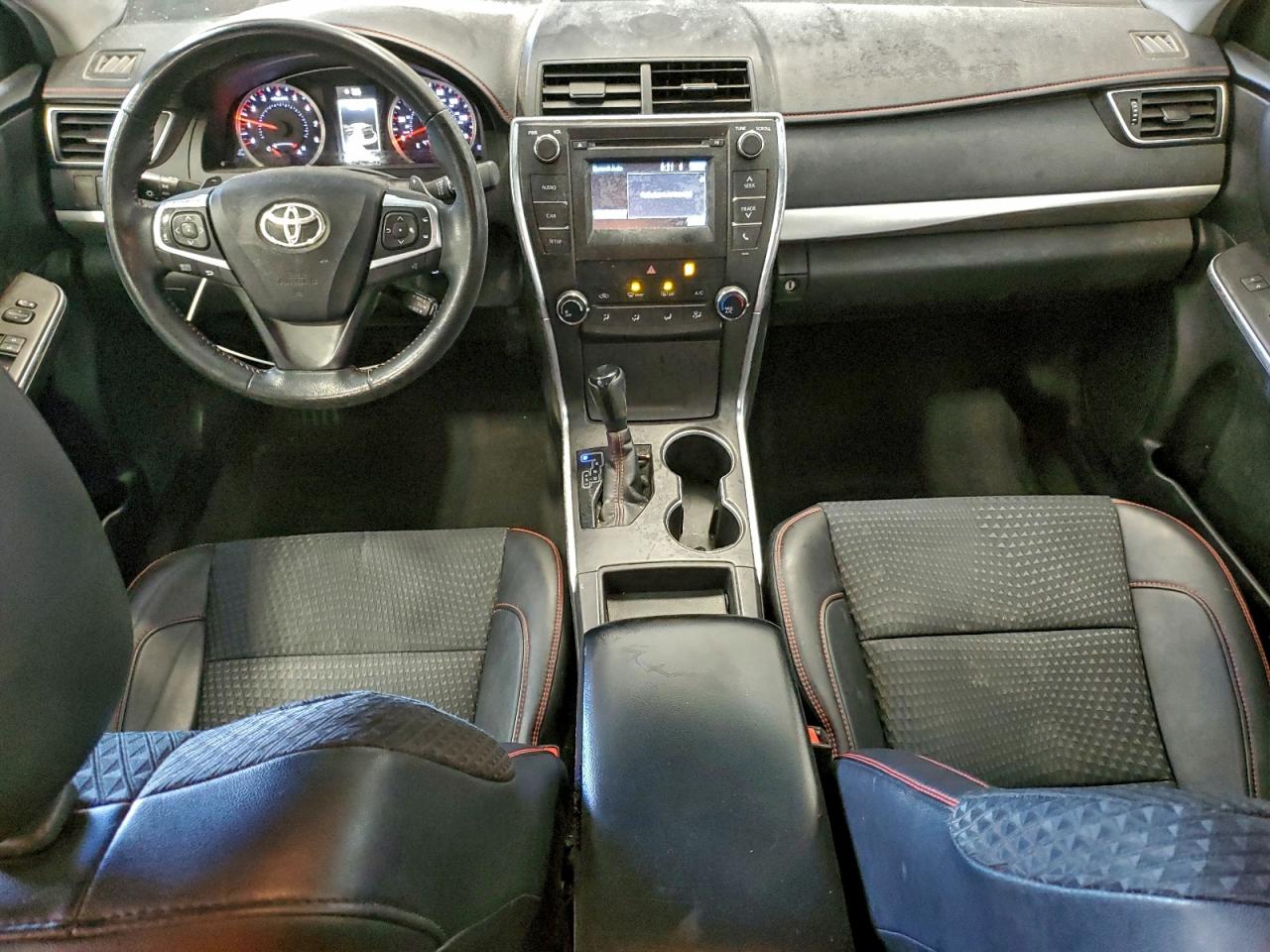 2015 Toyota Camry Le VIN: 4T1BF1FK4FU076873 Lot: 94037025