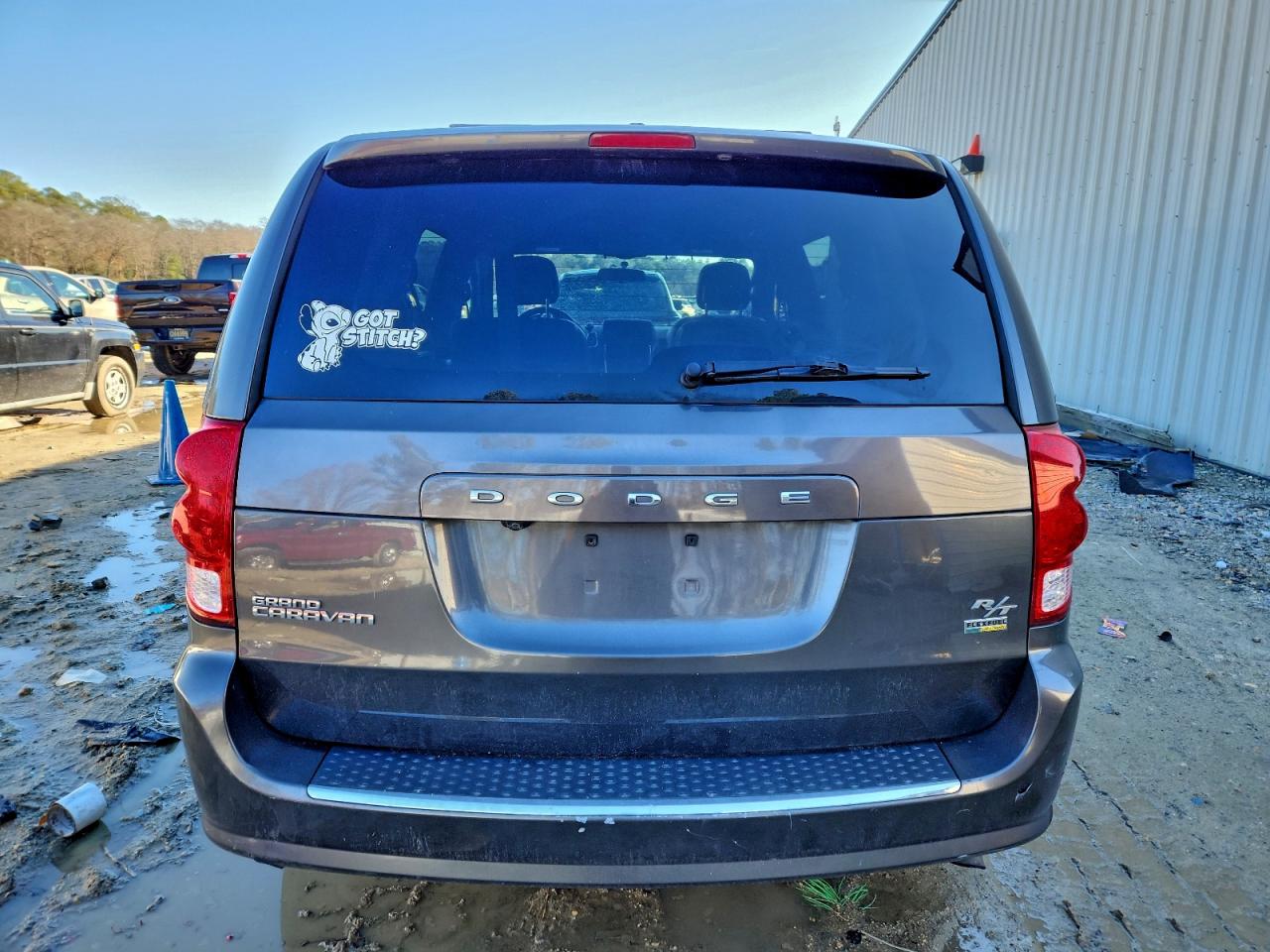 2016 Dodge Grand Caravan R/T VIN: 2C4RDGEG0GR376353 Lot: 94774325