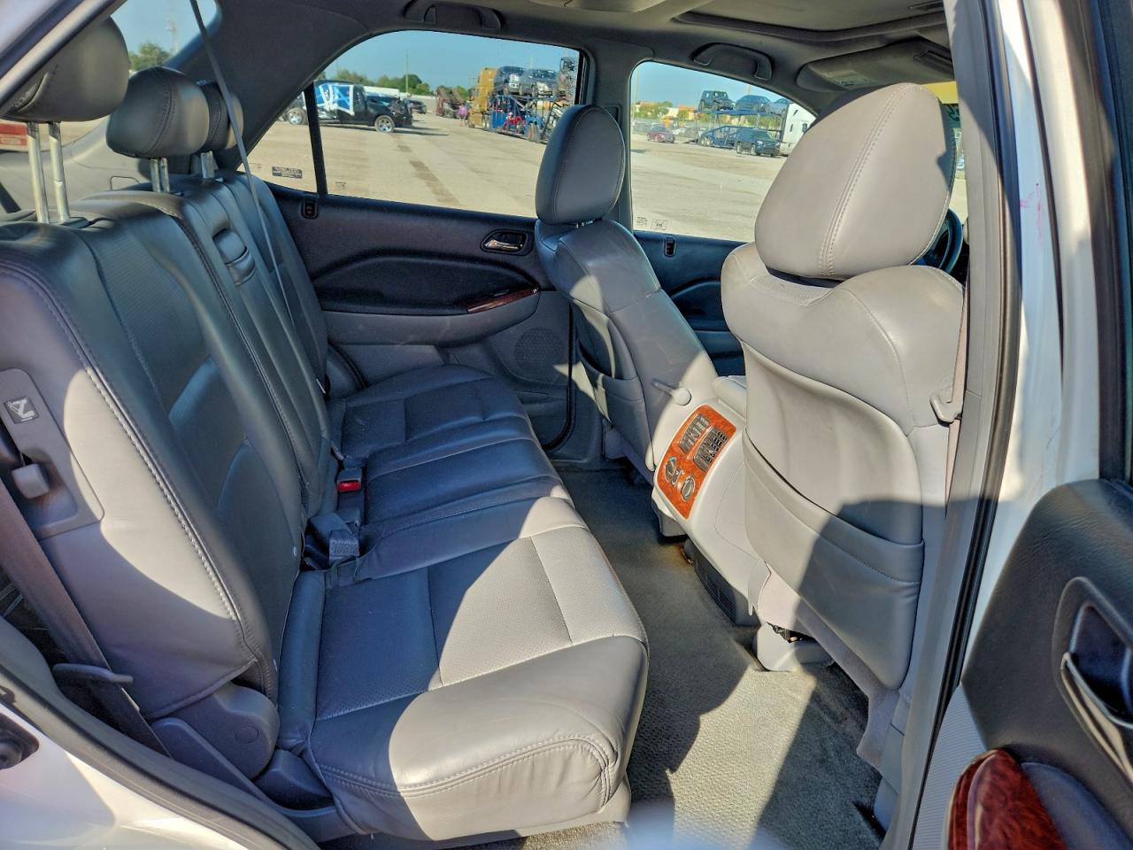 2003 Acura Mdx Touring VIN: 2HNYD18973H510386 Lot: 95369535