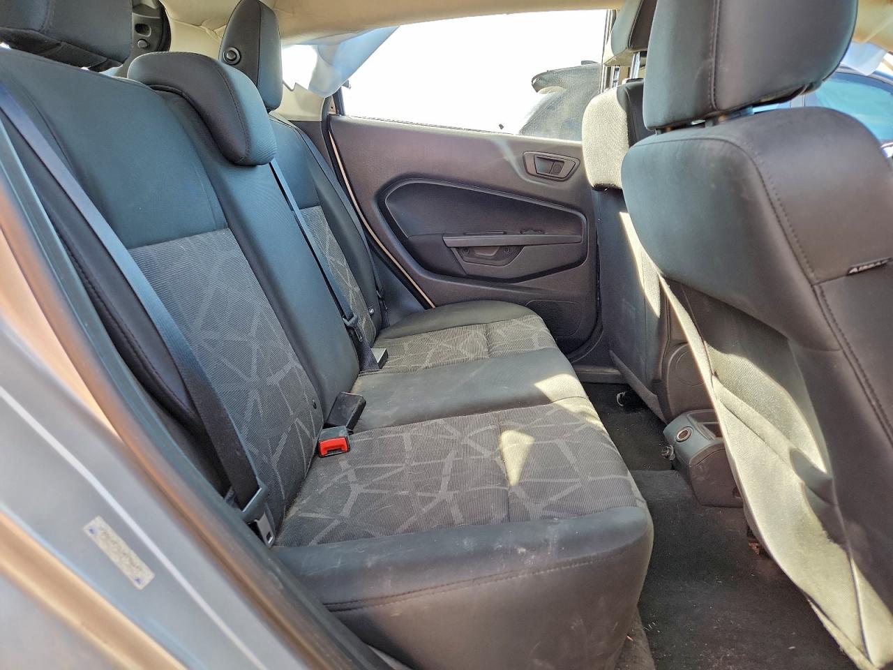 2013 Ford Fiesta Se VIN: 3FADP4EJ1DM198697 Lot: 94988675