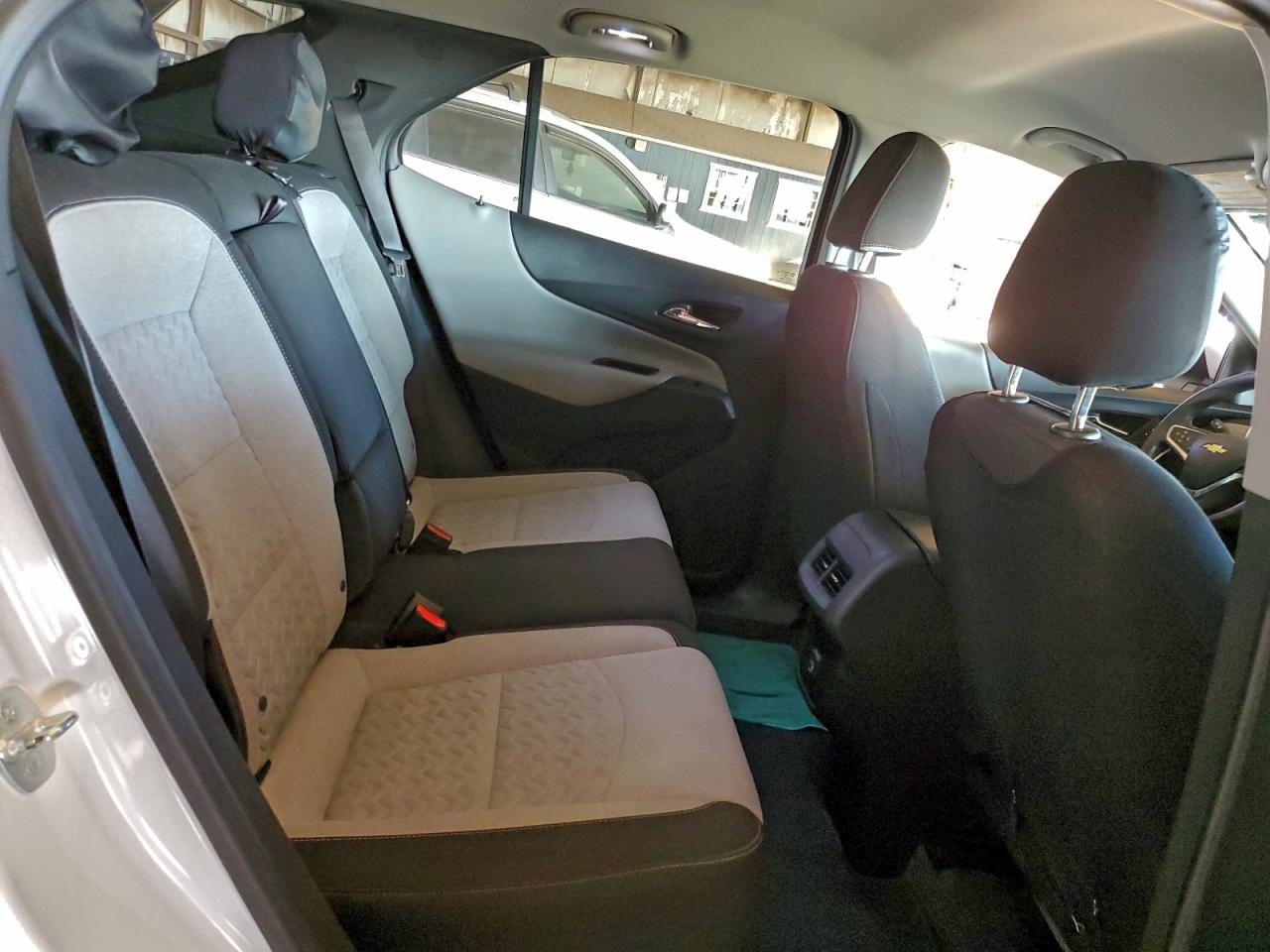 2022 Chevrolet Equinox Lt VIN: 3GNAXUEV3NL190079 Lot: 97160935