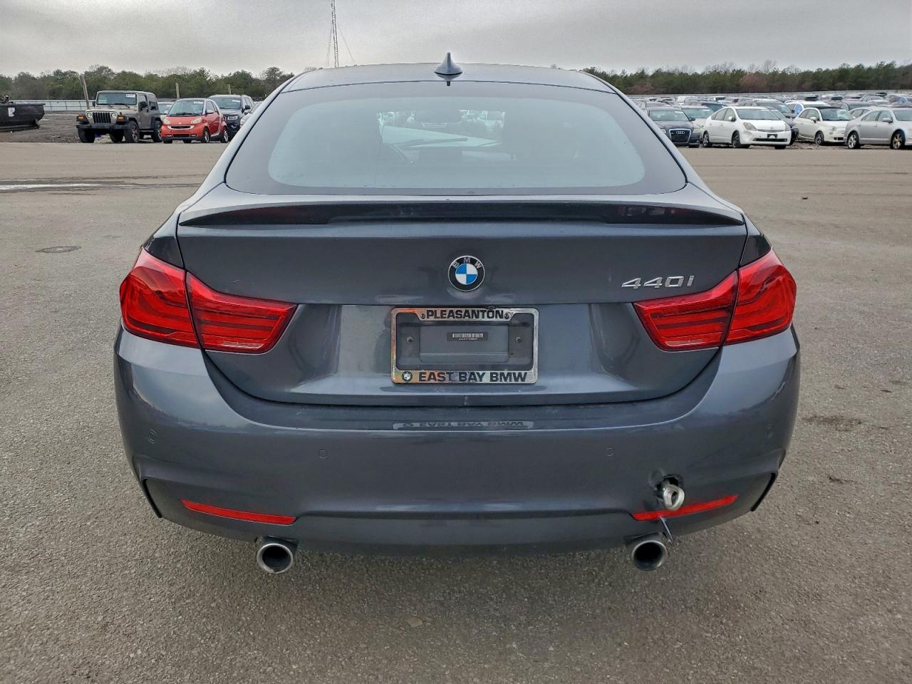 Фото: WBA4J5C51KBM65166