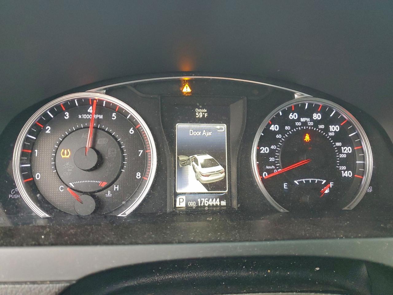 2015 Toyota Camry Le VIN: 4T1BF1FK4FU936464 Lot: 94808135