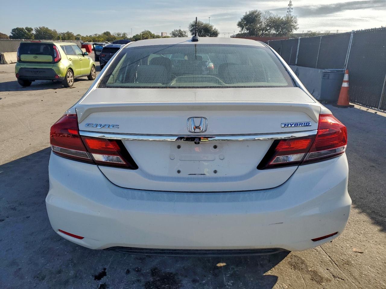 2014 Honda Civic Hybrid VIN: 19XFB4F20EE000552 Lot: 96341675
