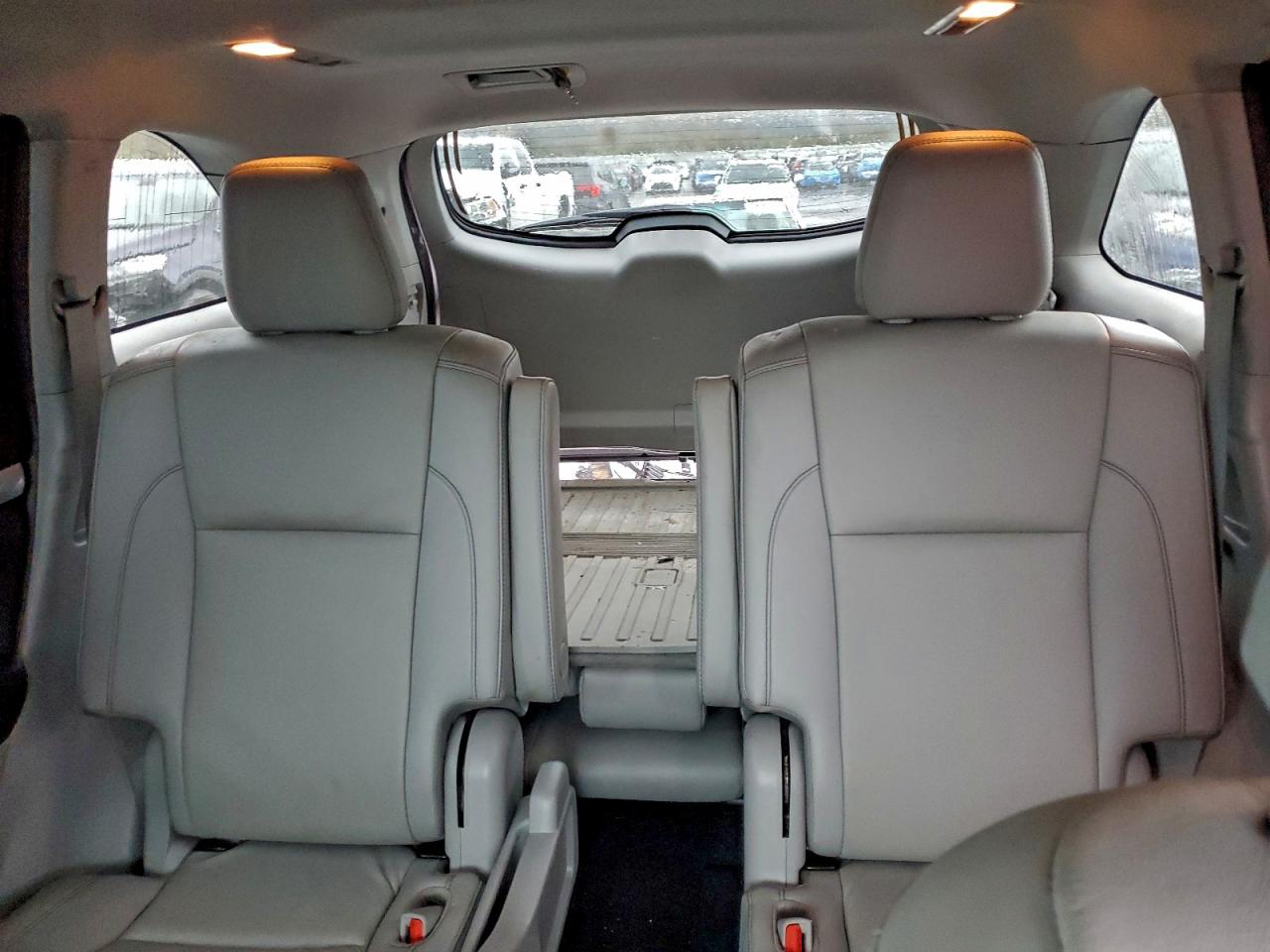 2019 Toyota Highlander Se VIN: 5TDJZRFH0KS943792 Lot: 95974015