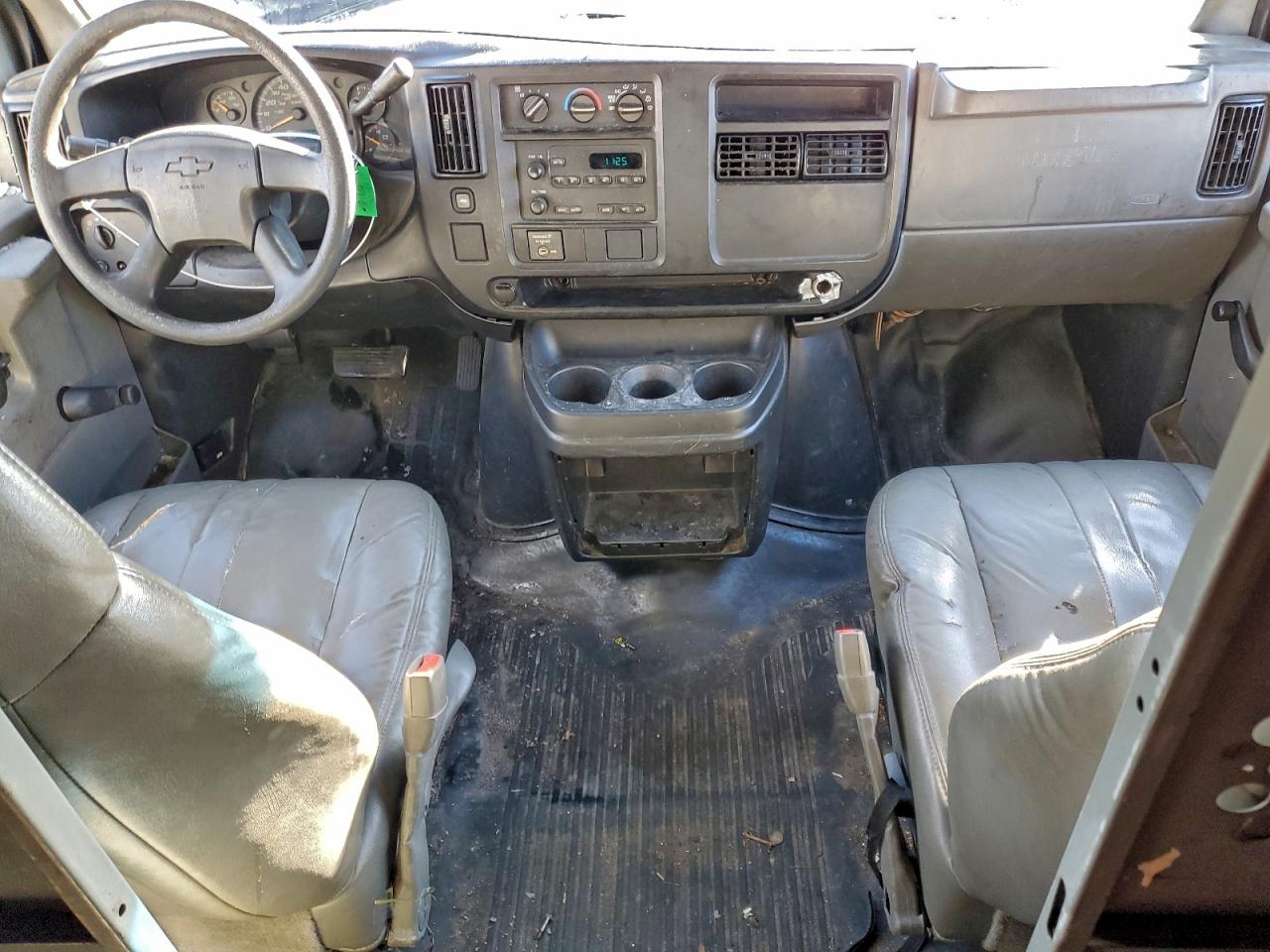 2006 Chevrolet Express G2500 VIN: 1GCGG25V061155273 Lot: 96043365