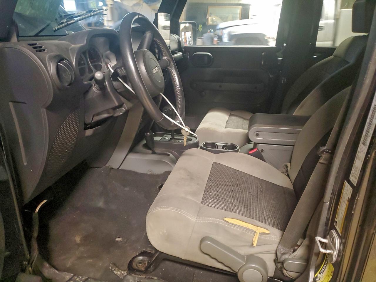 2010 Jeep Wrangler Unlimited Sport VIN: 1J4BA3H14AL165516 Lot: 95894805