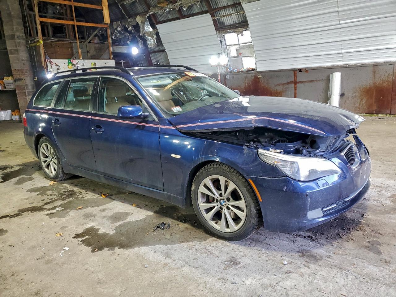 Фото: WBAPT7C51ACX02945