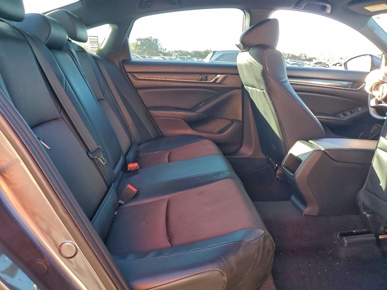 2018 Honda Accord Sport VIN: 1HGCV1F35JA197704 Lot: 97939815