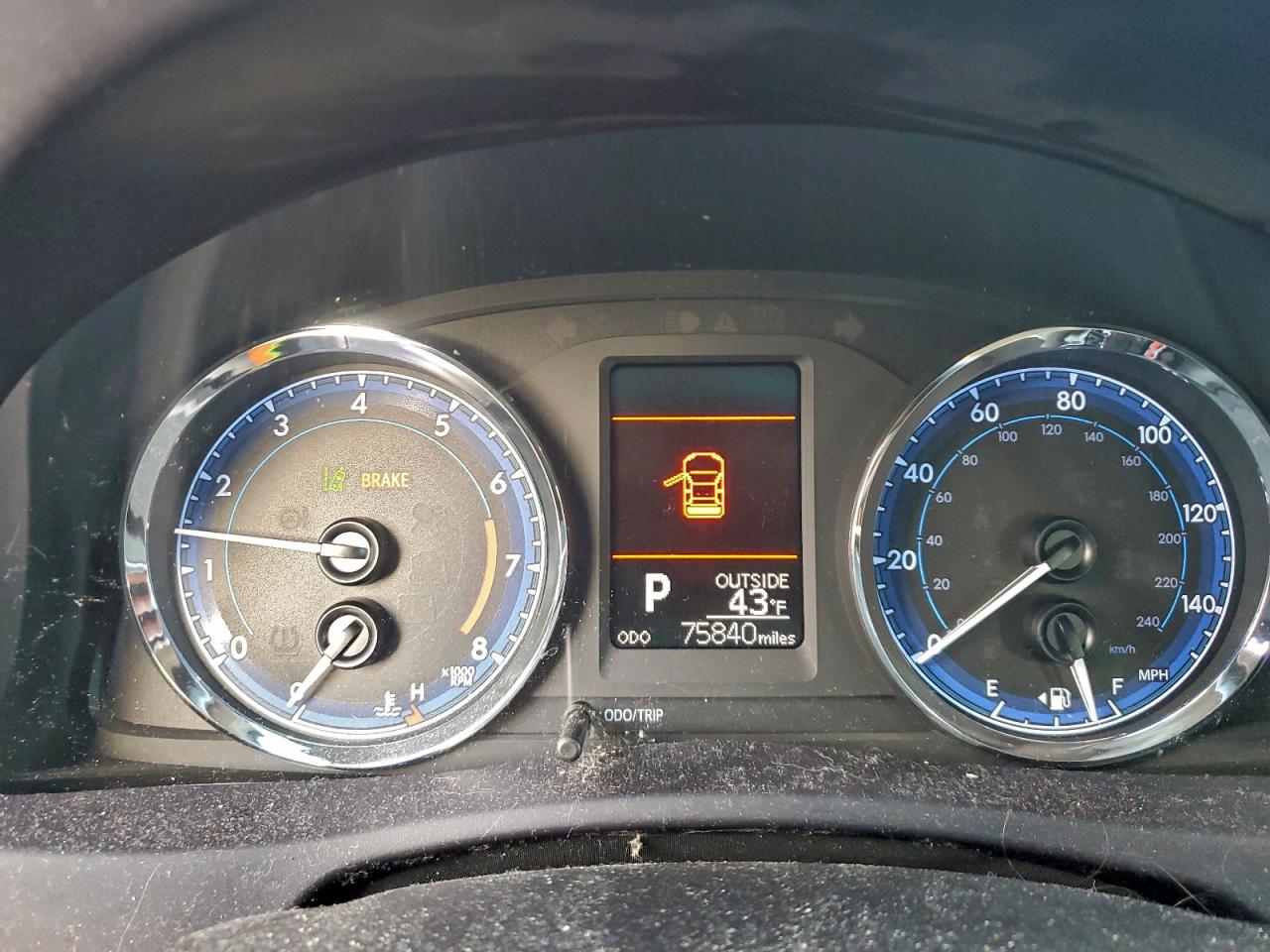 2018 Toyota Corolla L VIN: 5YFBURHEXJP846225 Lot: 97040315