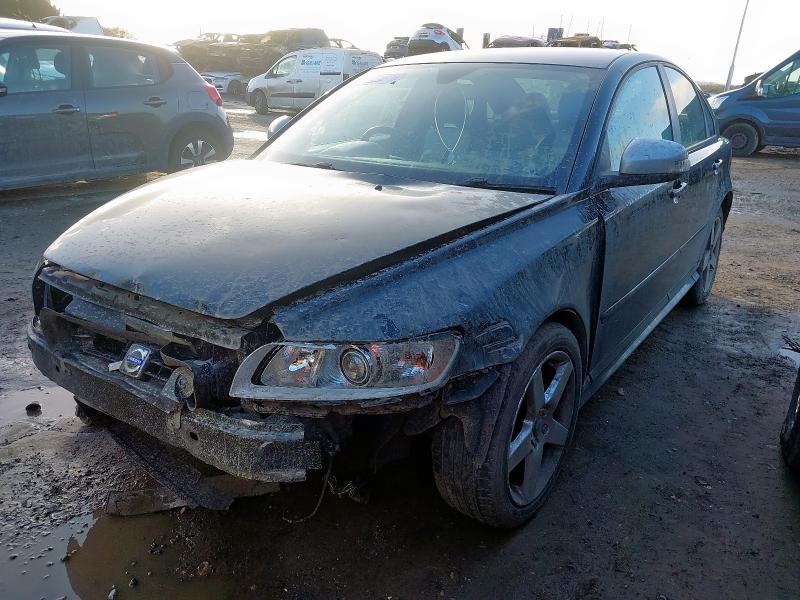 2009 VOLVO S40 1.8 R DESIGN 4DR for sale at Copart PETERLEE