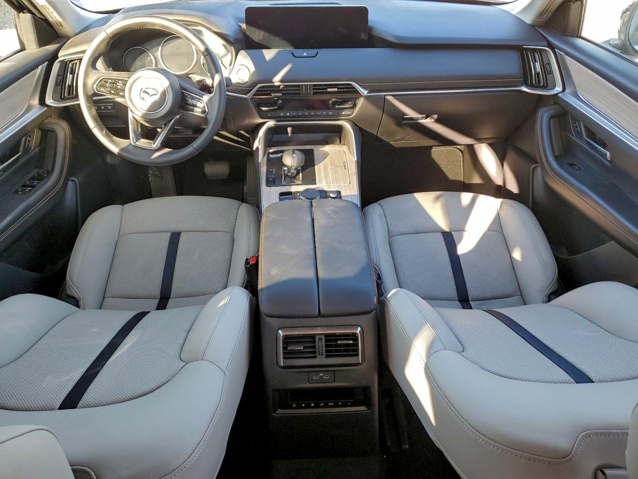 2025 Mazda Cx-90 Preferred VIN: JM3KKBHD9S1253067 Lot: 96834085