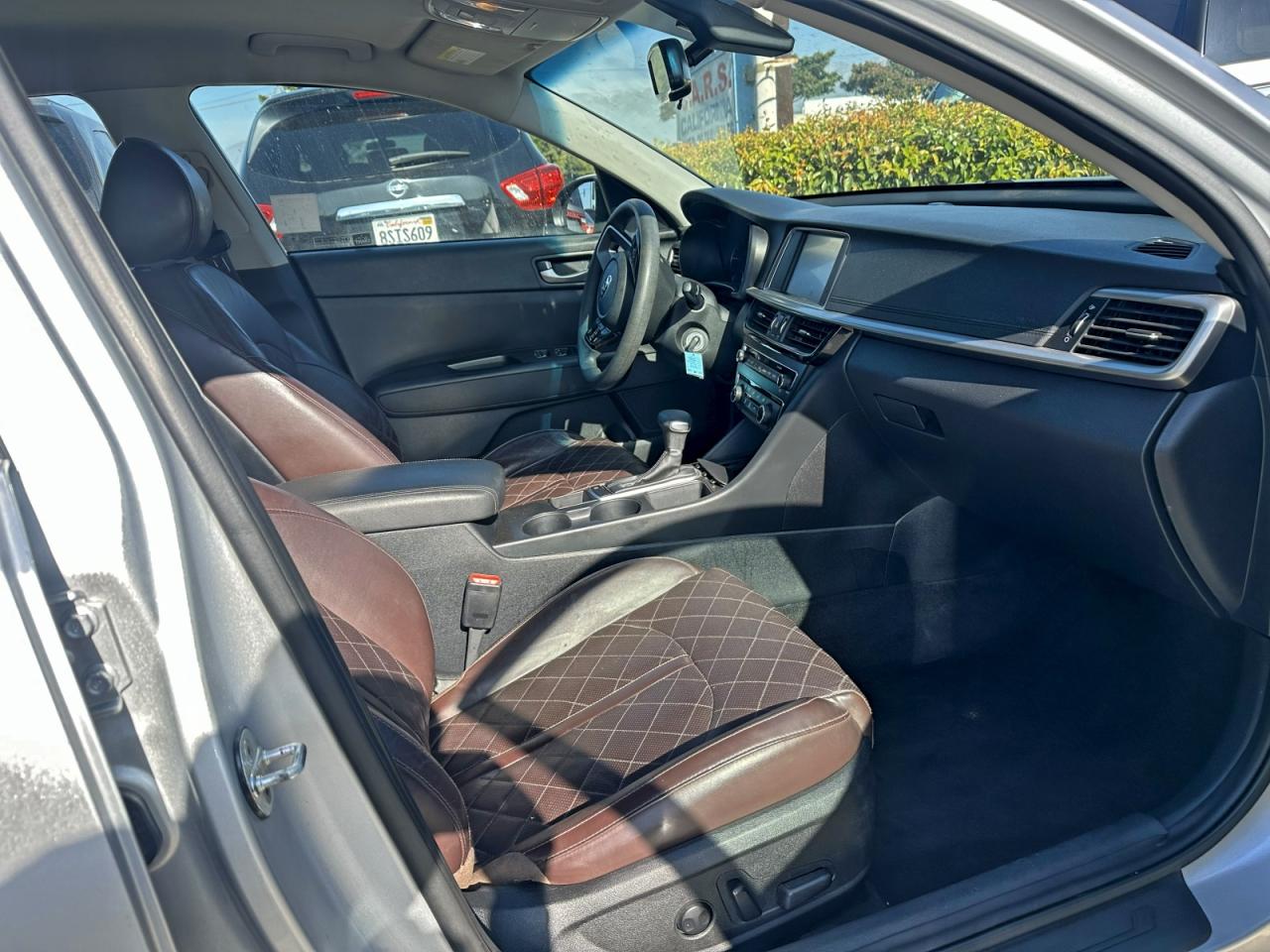 2019 Kia Optima Lx VIN: 5XXGT4L3XKG371476 Lot: 97662595