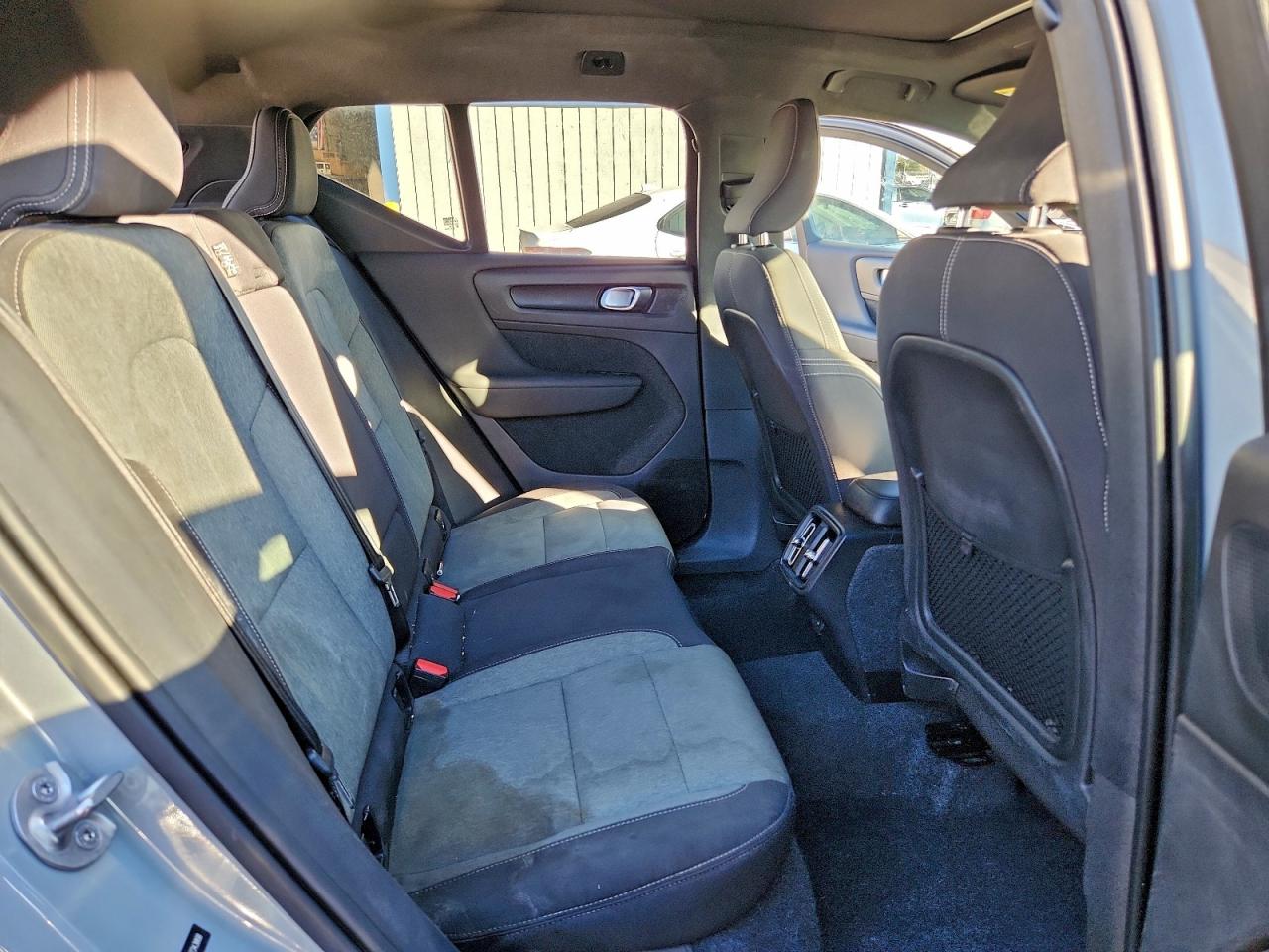 2024 Volvo Xc40 Core VIN: YV4L12UK3R2343868 Lot: 96527255