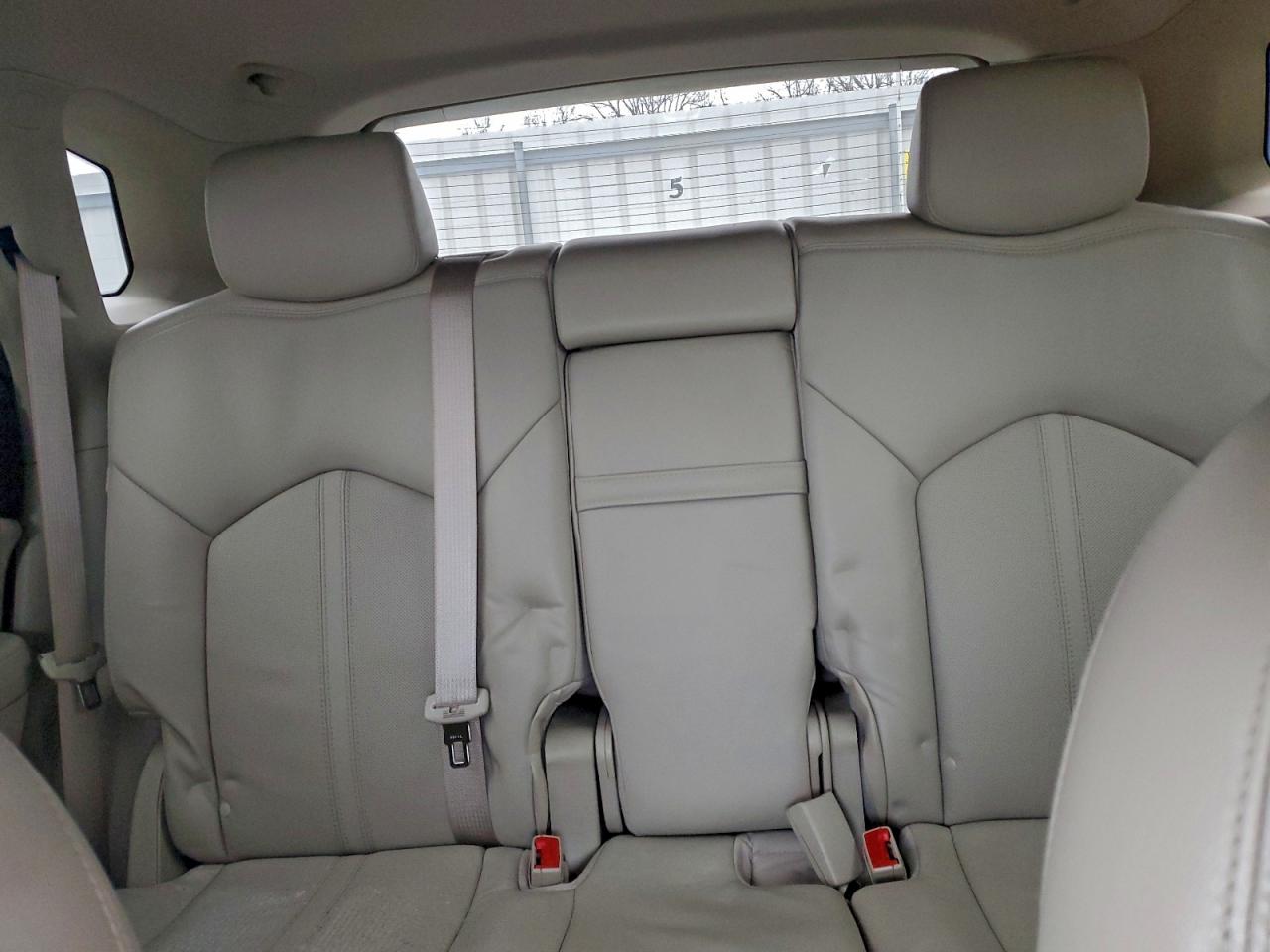 2015 Cadillac Srx Luxury Collection VIN: 3GYFNEE37FS639581 Lot: 94923935