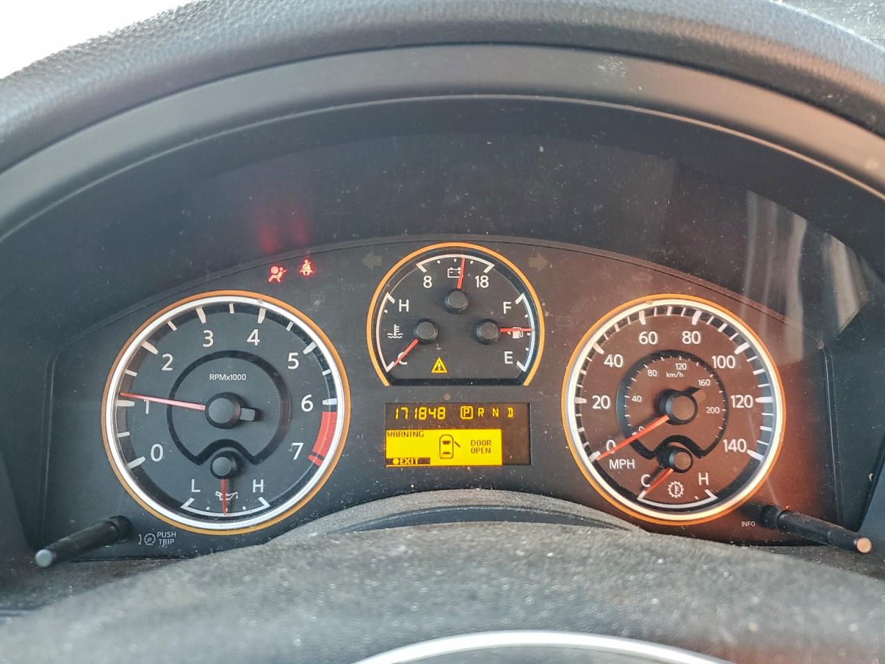 2008 Nissan Armada Se VIN: 5N1BA08D58N619507 Lot: 95088415