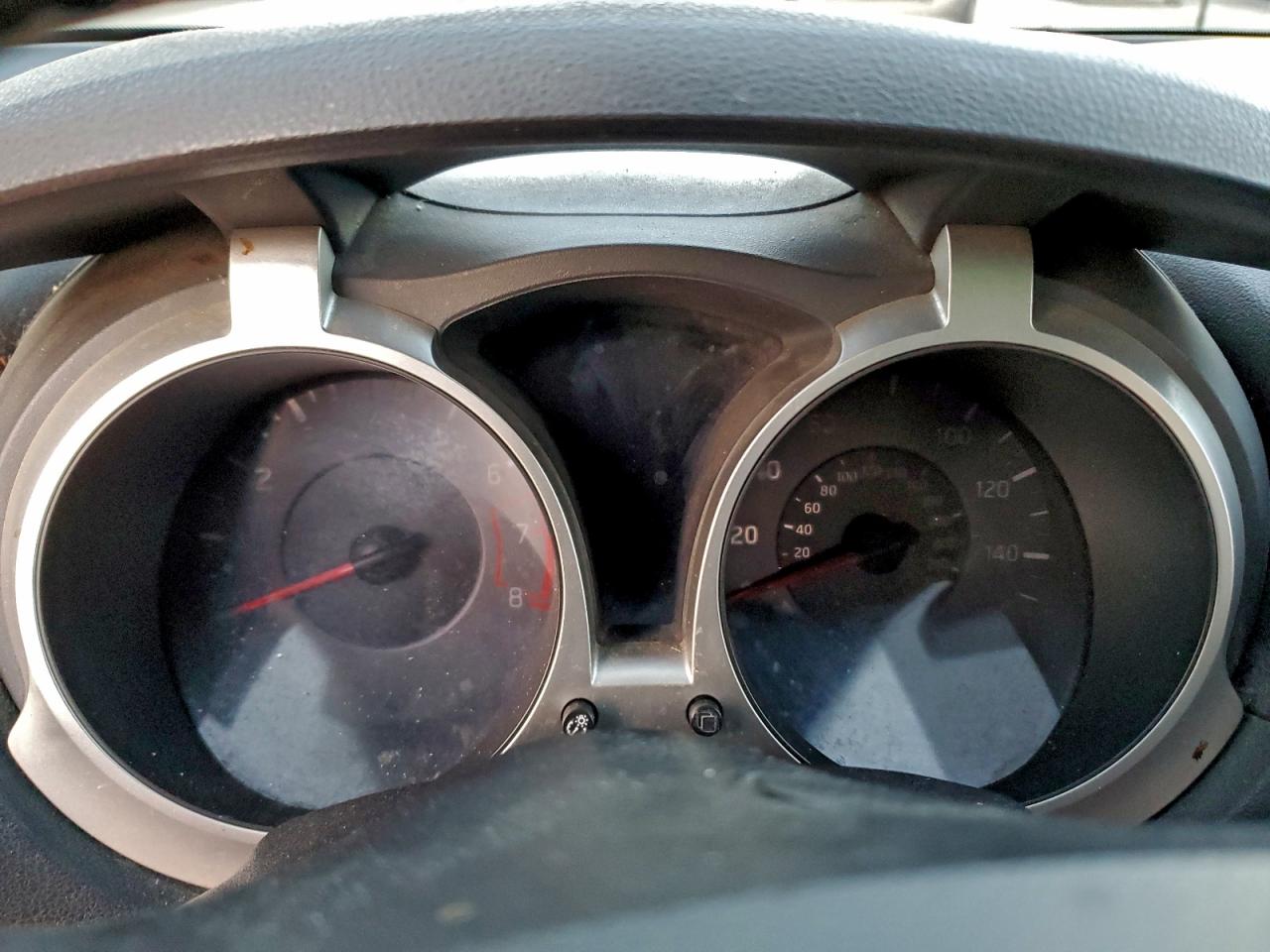 2014 Nissan Juke S VIN: JN8AF5MR3ET354341 Lot: 94817835