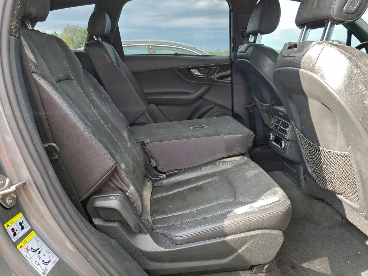 2017 Audi Q7 Premium Plus VIN: WA1LAAF76HD027593 Lot: 95123875