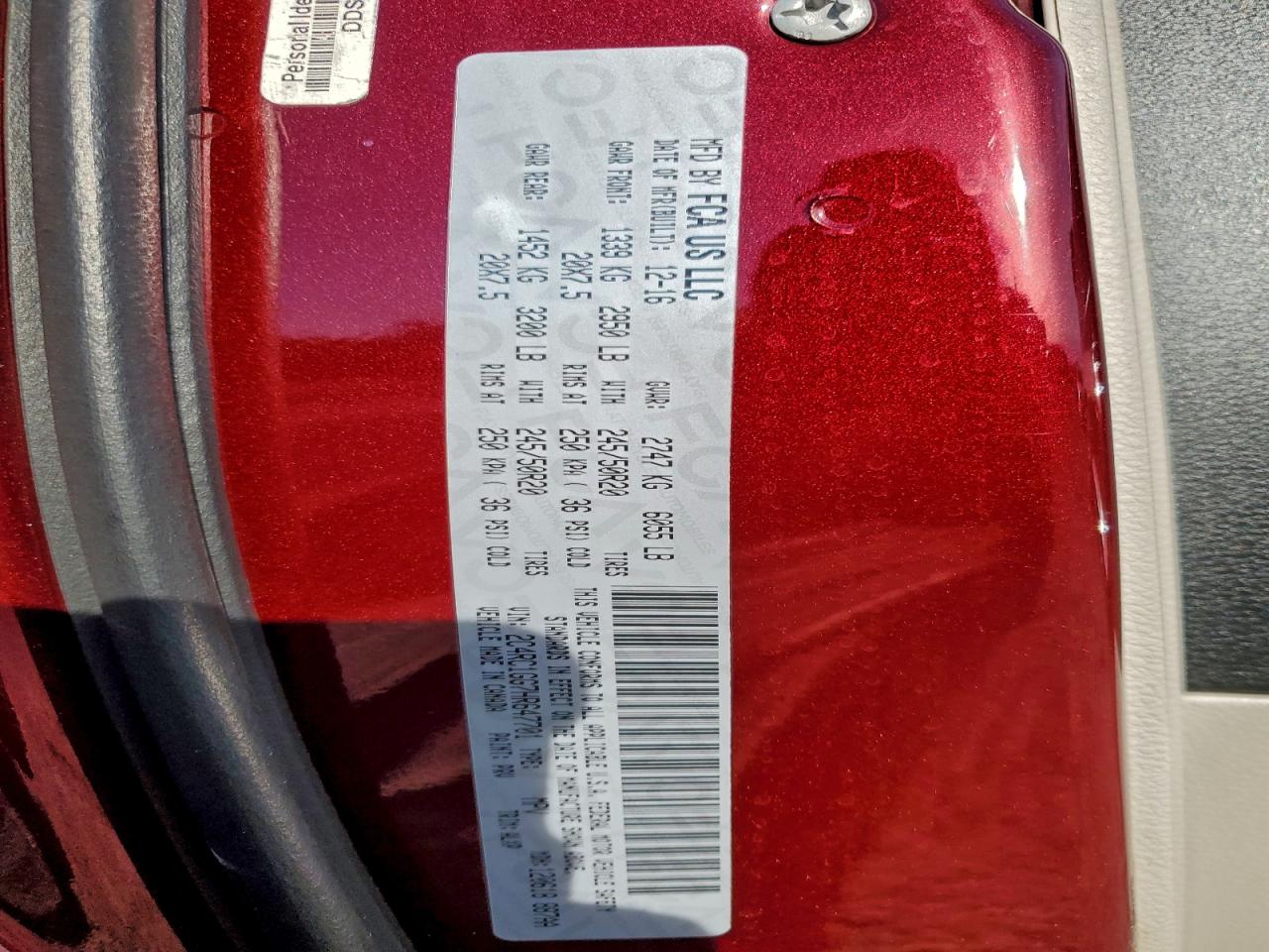 2017 Chrysler Pacifica Limited VIN: 2C4RC1GG7HR647701 Lot: 94828905