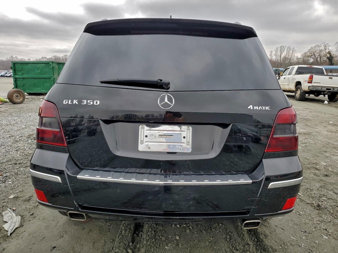 Фото: WDCGG8HB3CF930422