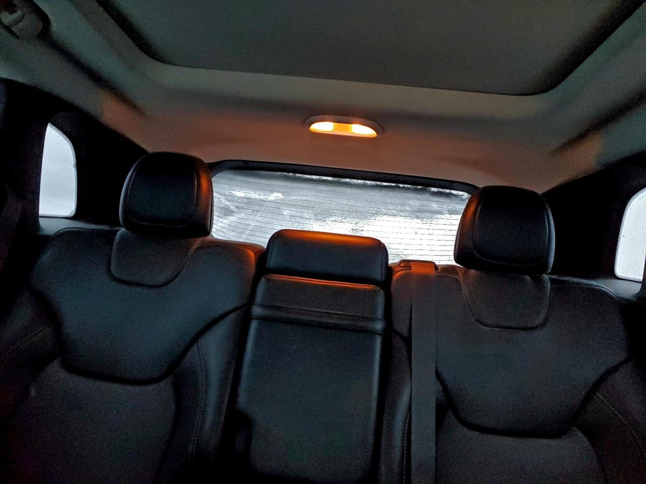 2015 Jeep Cherokee Limited VIN: 1C4PJMDS2FW779132 Lot: 94092005