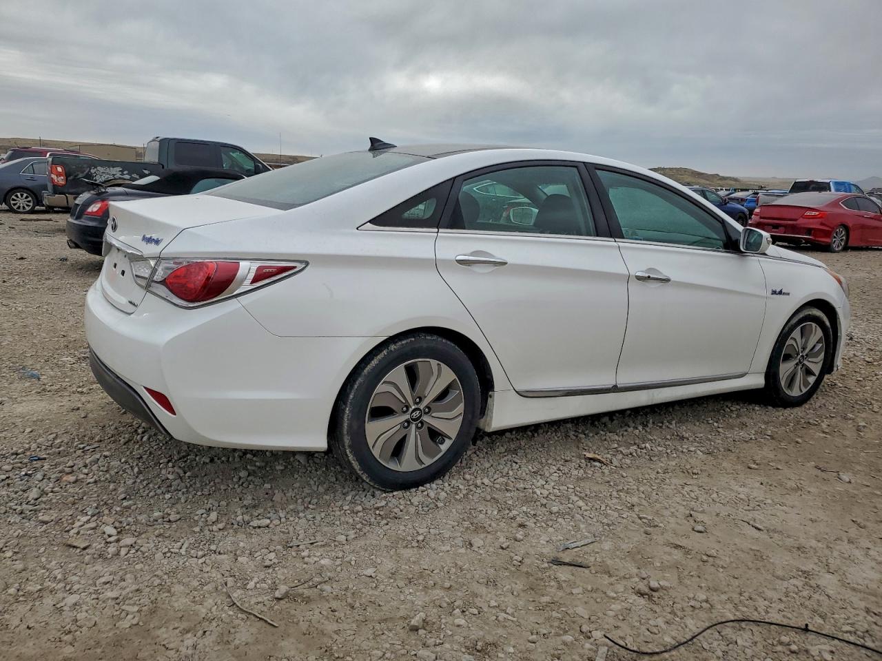 2015 Hyundai Sonata Hybrid VIN: KMHEC4A46FA123953 Lot: 97978845