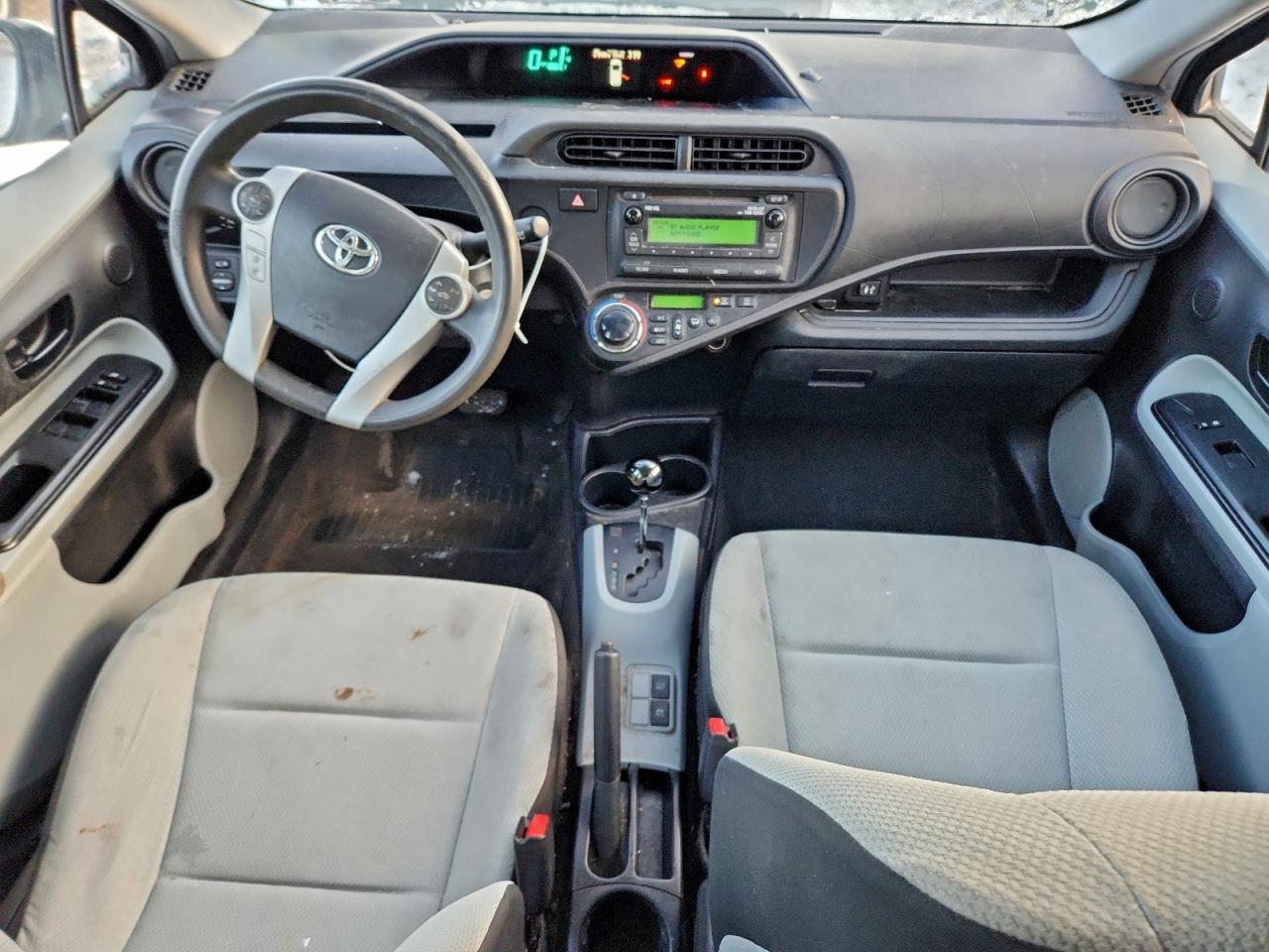 2013 Toyota Prius C VIN: JTDKDTB31D1544853 Lot: 97400025