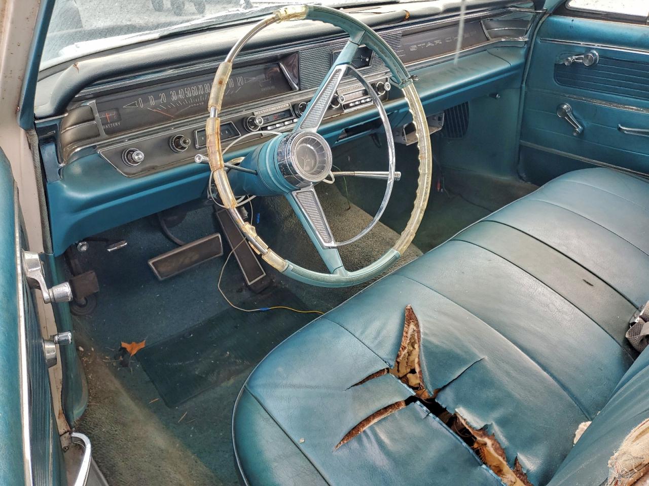 1963 Pontiac Starchief VIN: 663S30028 Lot: 95466015