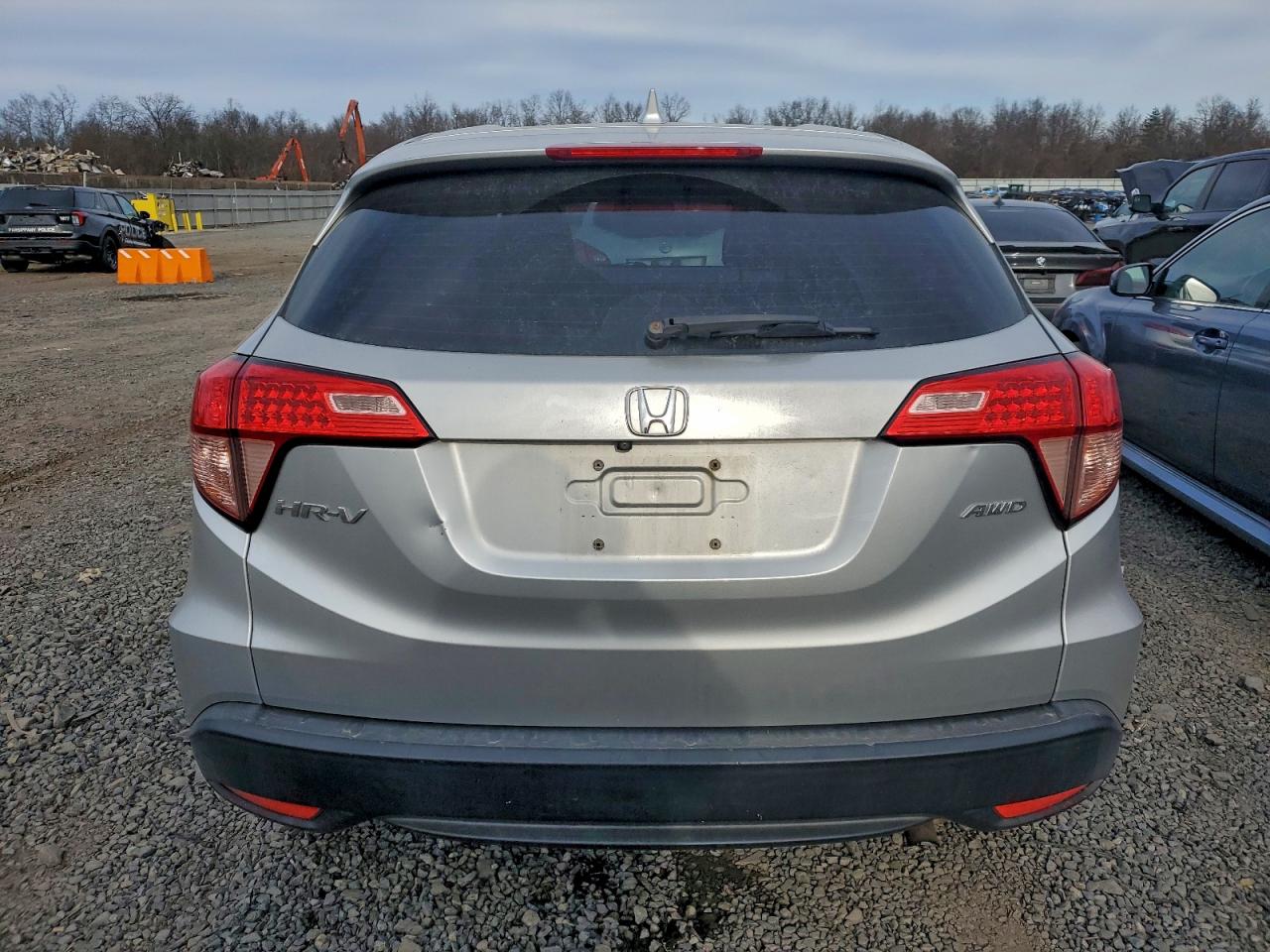 2016 Honda Hr-V Lx VIN: 3CZRU6H32GM745363 Lot: 95783285