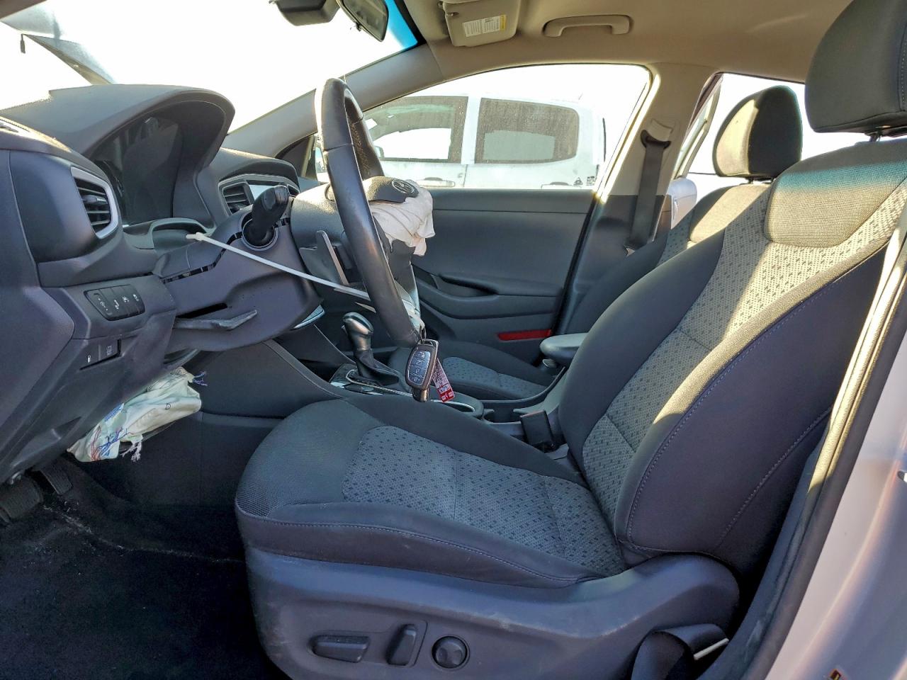 2019 Hyundai Ioniq Sel VIN: KMHC75LC1KU144160 Lot: 93542285