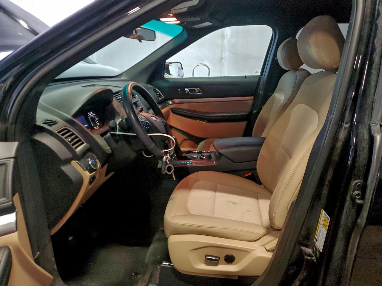 2017 Ford Explorer VIN: 1FM5K8B83HGA98697 Lot: 94051735