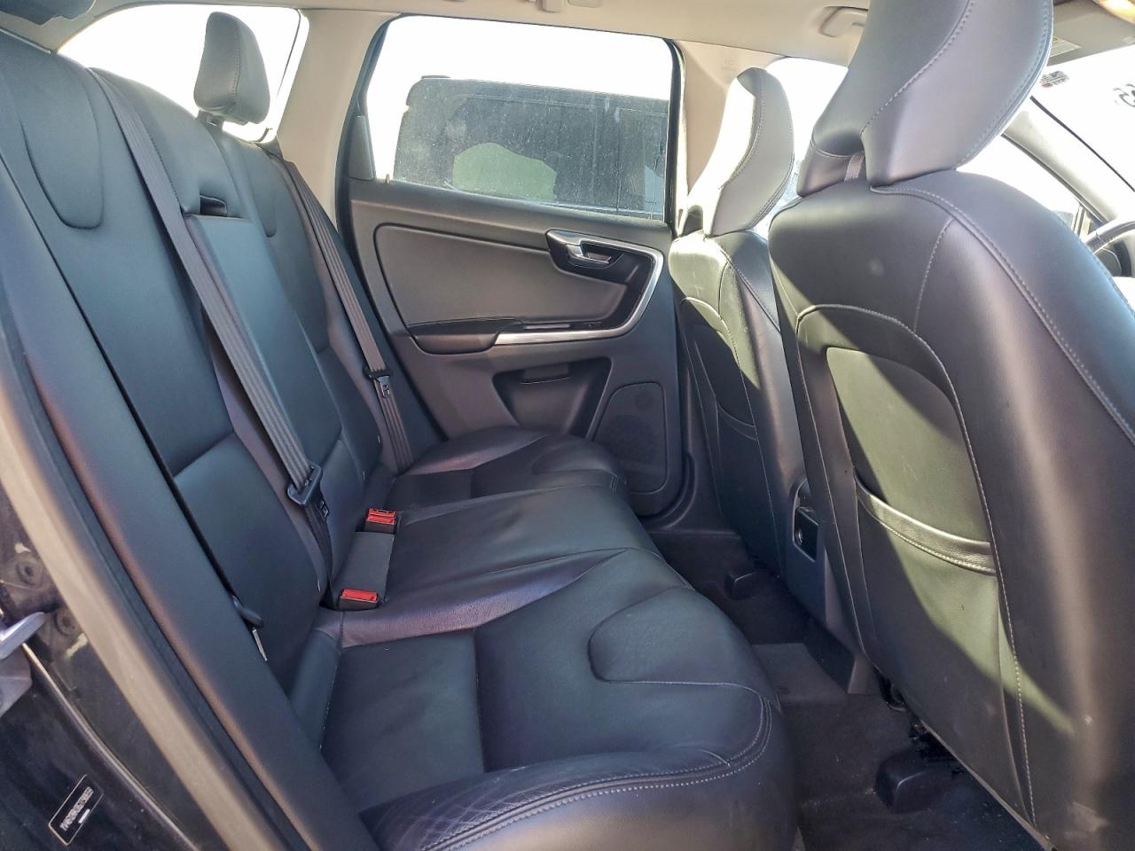 2016 Volvo Xc60 T5 Premier VIN: YV4612RK0G2790659 Lot: 96392655