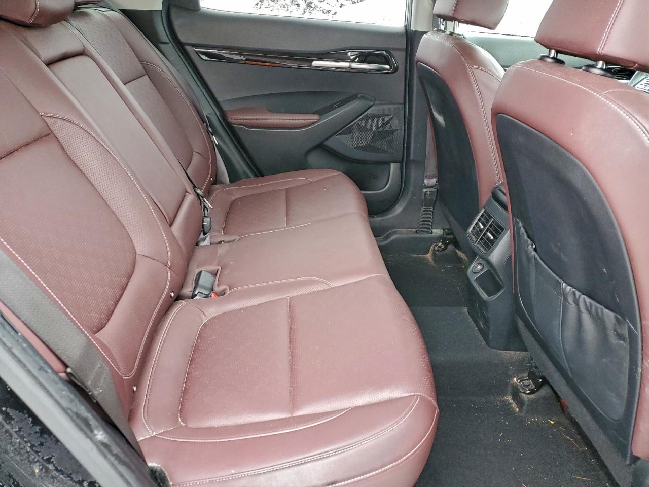 2023 Kia Seltos Sx VIN: KNDETCA23P7420206 Lot: 95760745