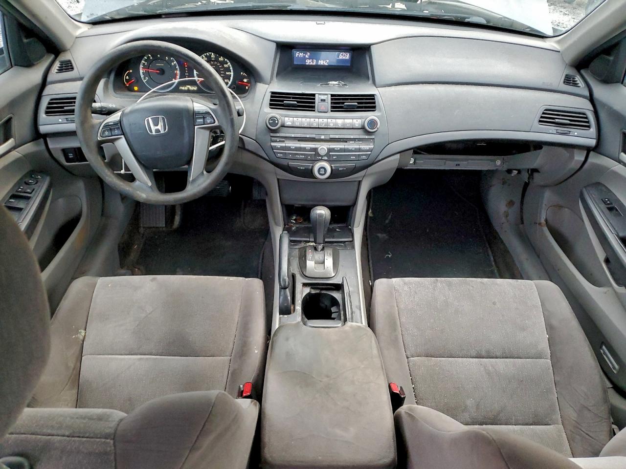 2010 Honda Accord Lx VIN: 1HGCP2F32AA065919 Lot: 94570945