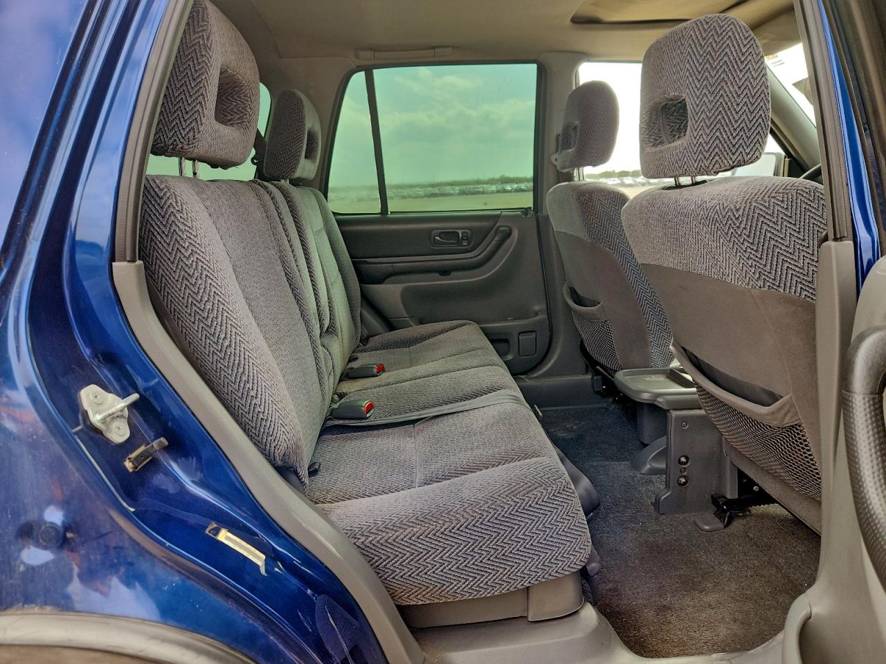 1998 Honda Cr-V Lx VIN: JHLRD1745WC046542 Lot: 96629895