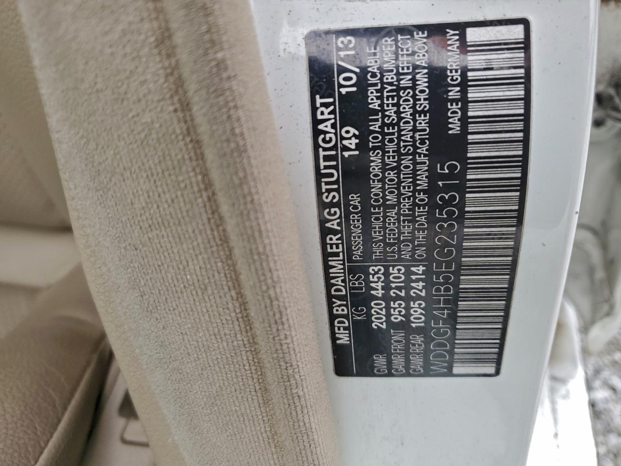 2014 Mercedes-Benz C 250 VIN: WDDGF4HB5EG235315 Lot: 95521275