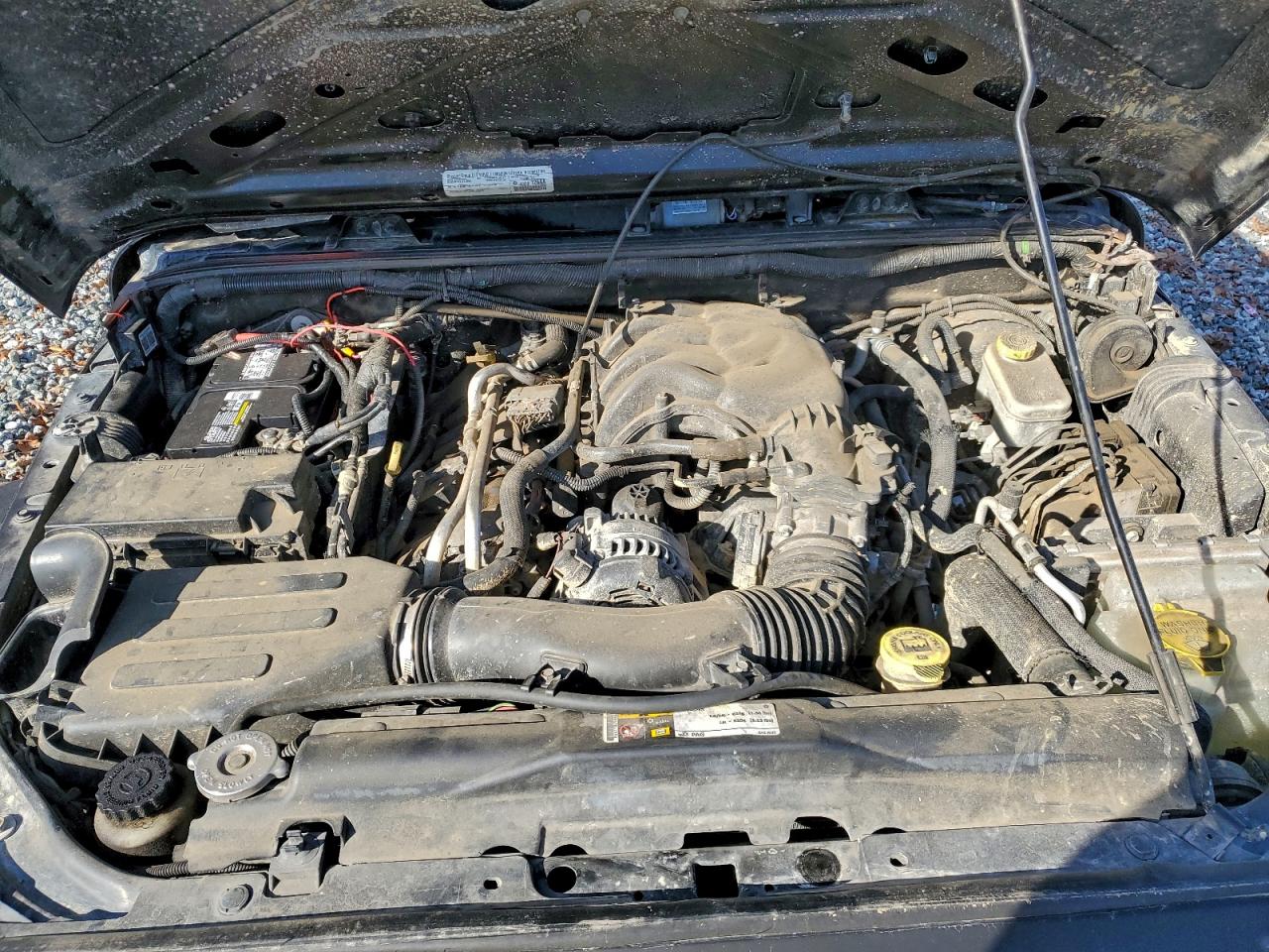 2015 Jeep Wrangler Unlimited Sport VIN: 1C4BJWDG2FL573005 Lot: 94517095