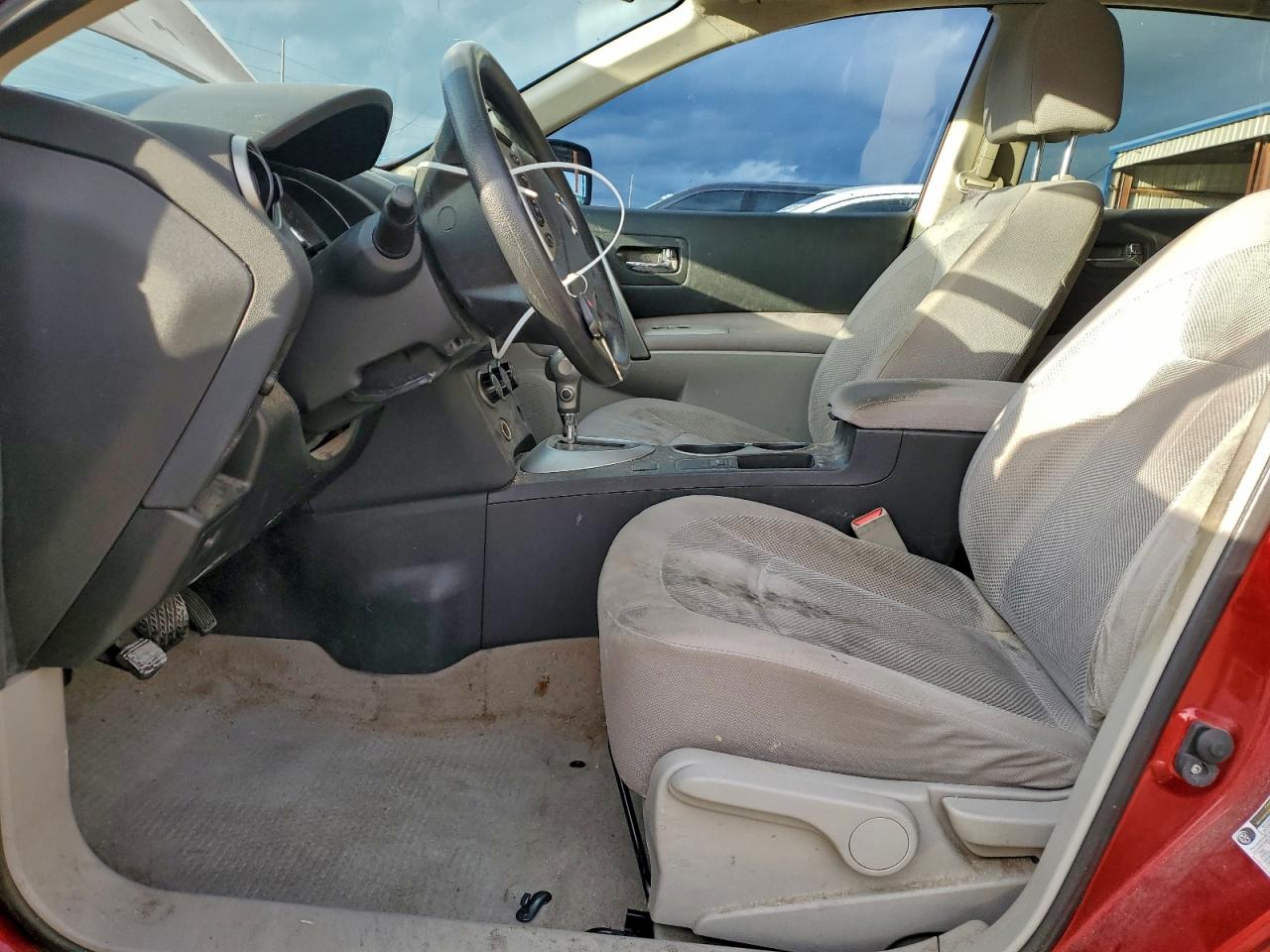 2015 Nissan Rogue Select S VIN: JN8AS5MTXFW658774 Lot: 95854795